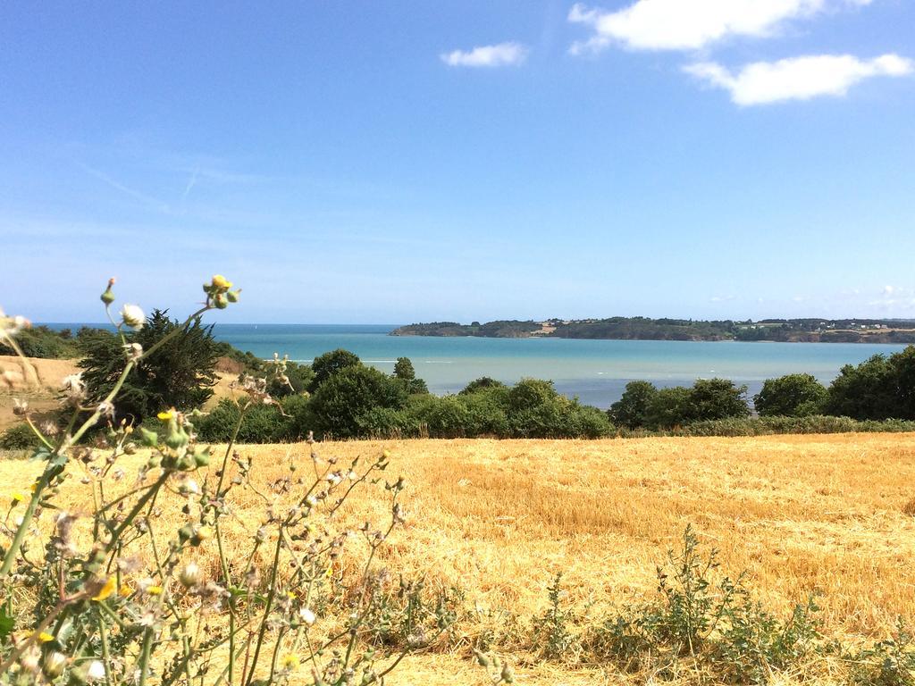 Le Ti'Nid - Gite De Charme - Vue Mer Langueux Kültér fotó